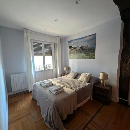 Lejlighed Oasis Ebi00551 *